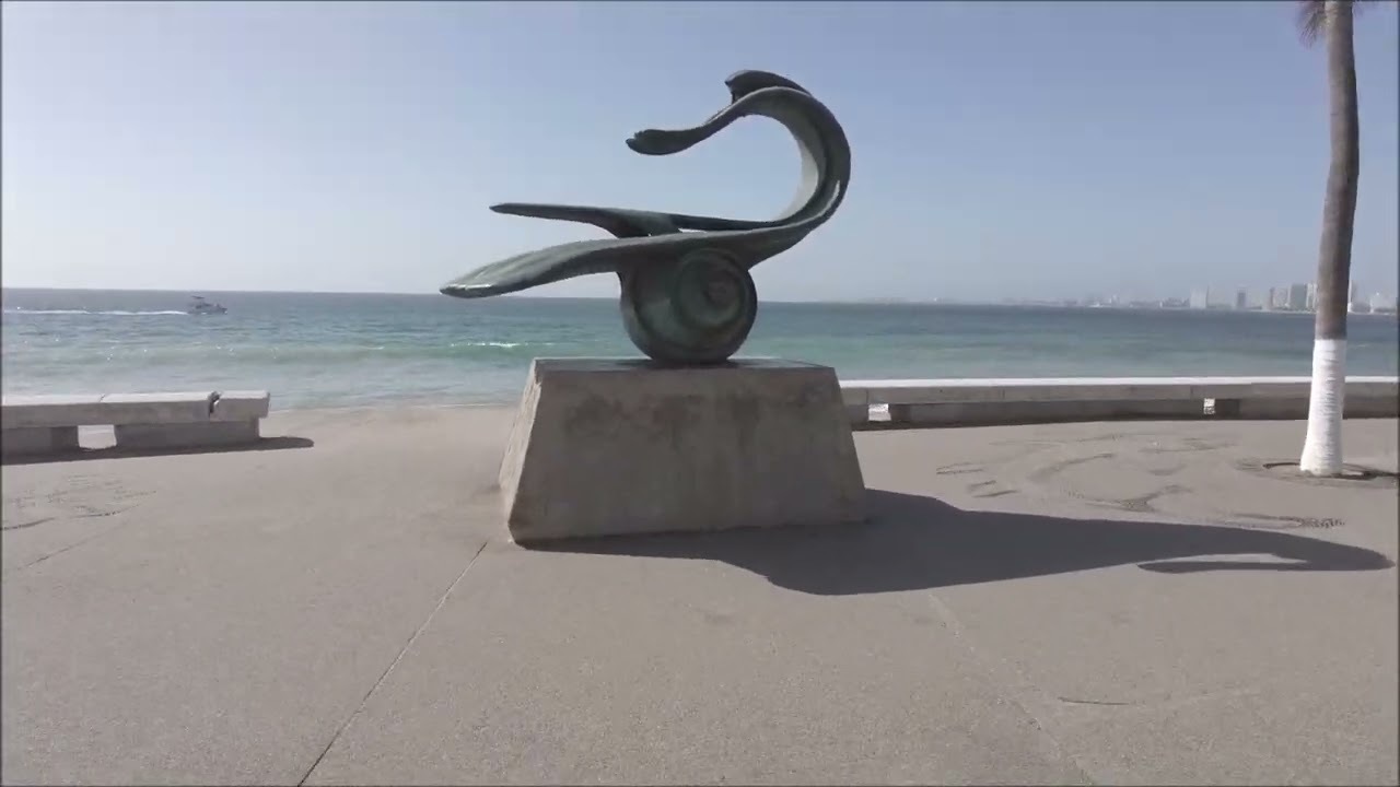 Visiting Puerto Vallarta Malecon 2025 Travel Guide