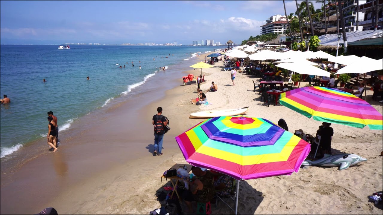 Puerto Vallarta Romantic Zone (Zona Romantica) Travel Photo Travel Video.