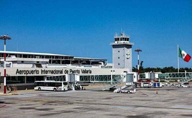 How to book affordable flights from the US to Puerto Vallarta