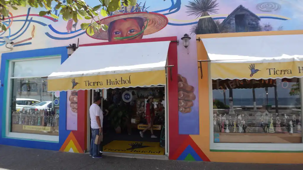 Arts & Crafts Culture in Puerto Vallarta. 