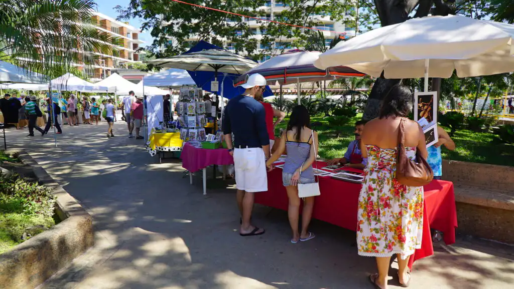 Shopping Markets Puerto Vallarta