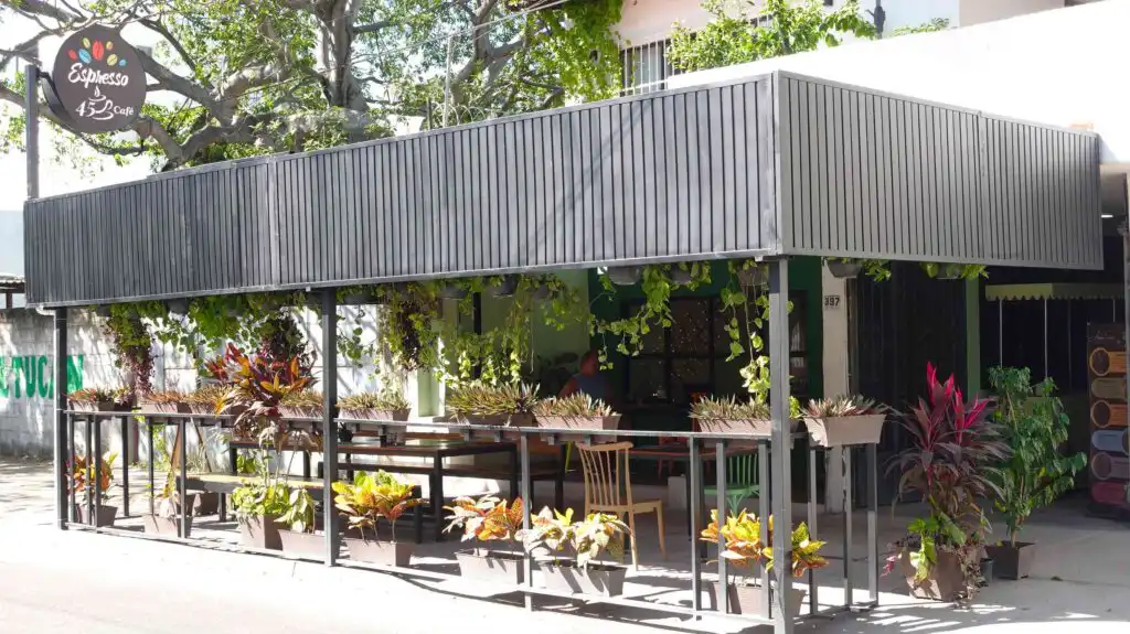 Versalles Restaurant List, Puerto Vallarta