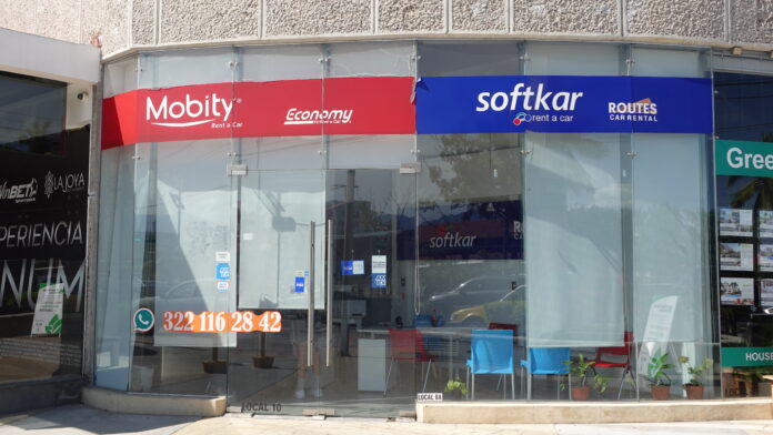 Where to rent reliable cars for Puerto Vallarta sightseeing.