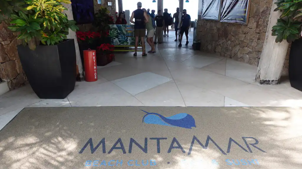 Puerto Vallarta Beach Club Restaurants & Bars Mantamar