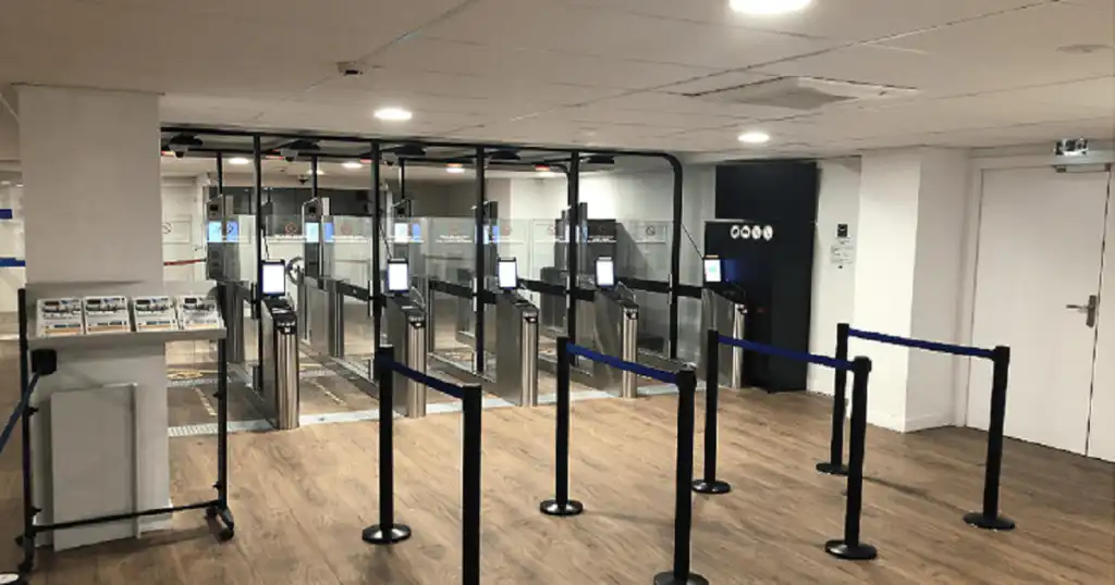 What are E-Gates at Mexican Airport