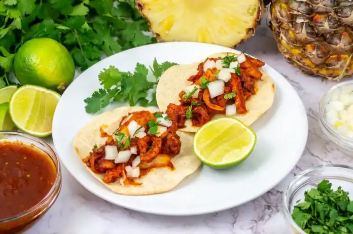 Tacos al pastor Vous devez goûter Tacos al Pastor au Mexique