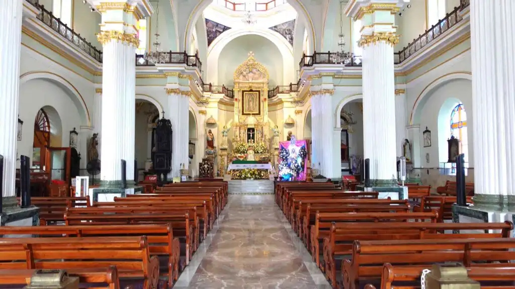 Why Visit Puerto Vallarta ?