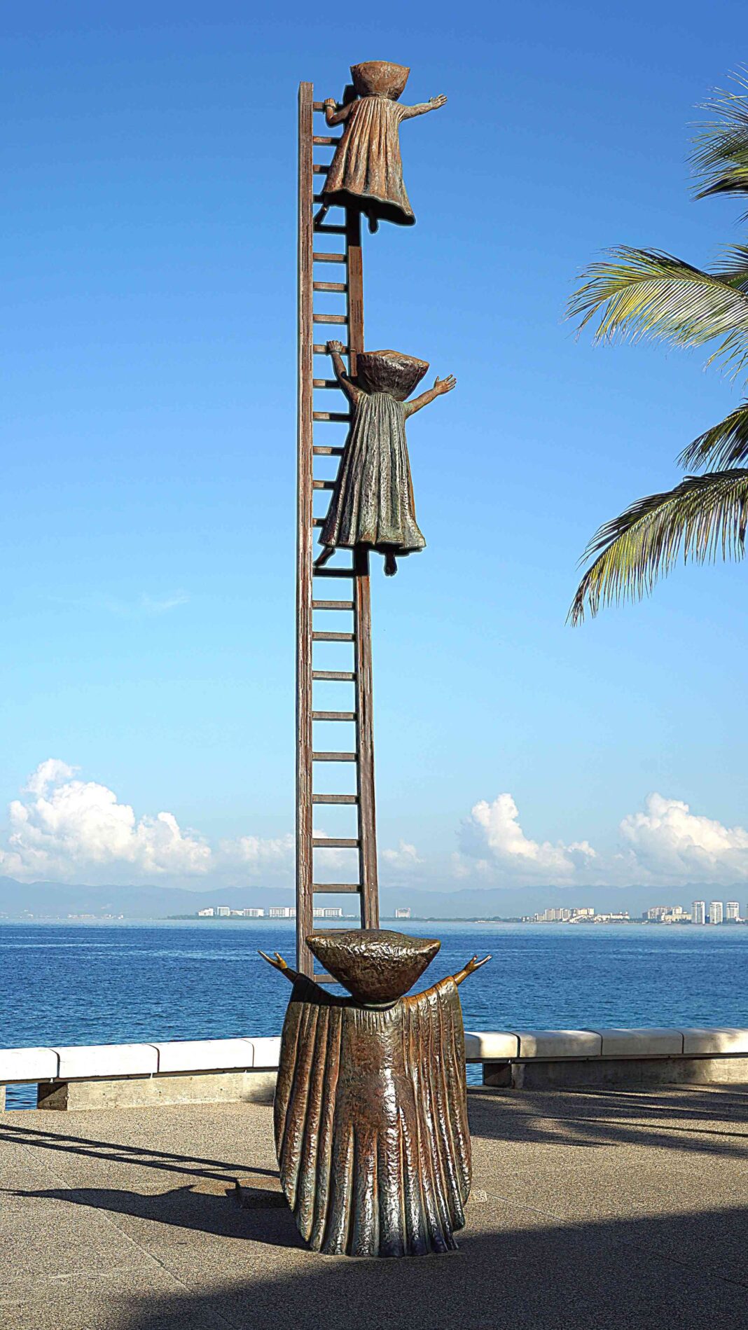 Ultimate Travel Guide Puerto Vallarta Malecón