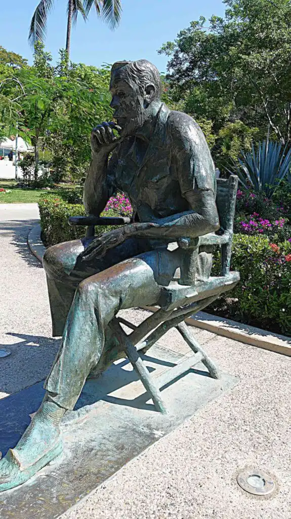 A Tour of Puerto Vallarta Iconic Statues