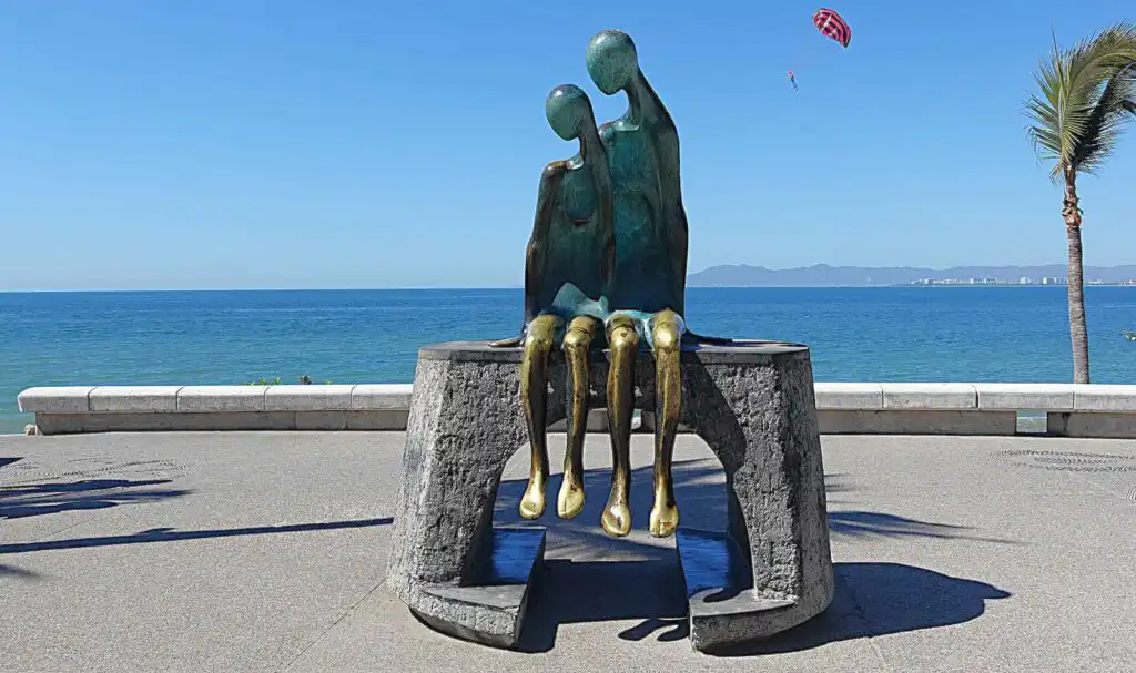 Ultimate Travel Guide Puerto Vallarta Malecón
