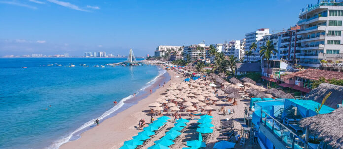 Health Insurance in Mexico, Expats