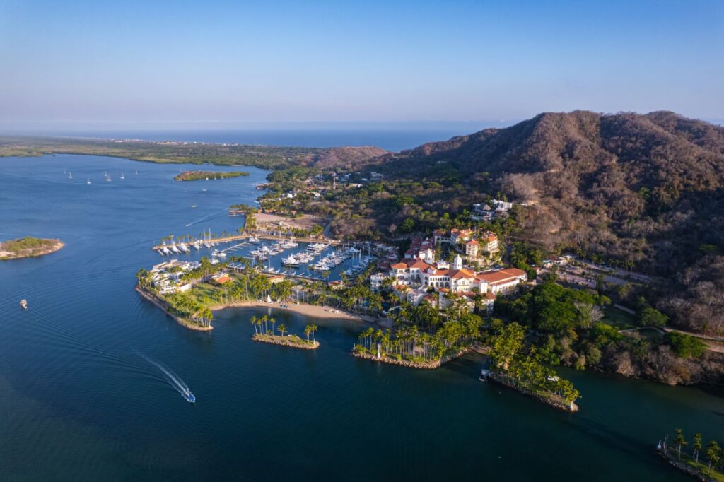 Discovering Barra de Navidad - Melaque Jalisco