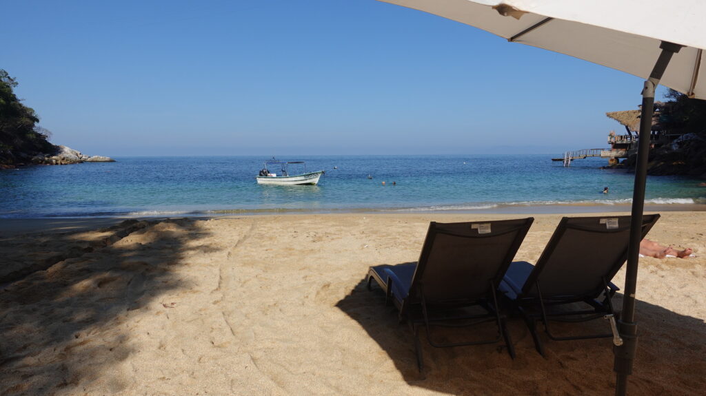 Las Ánimas Beach via Boca de Tomatlan Trail
