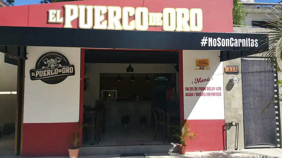 Puerto Vallarta Popular Restaurants El Puerco de Oro 
