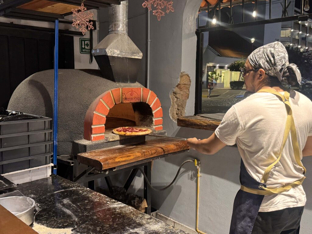Sourdough Pizza in Puerto Vallarta