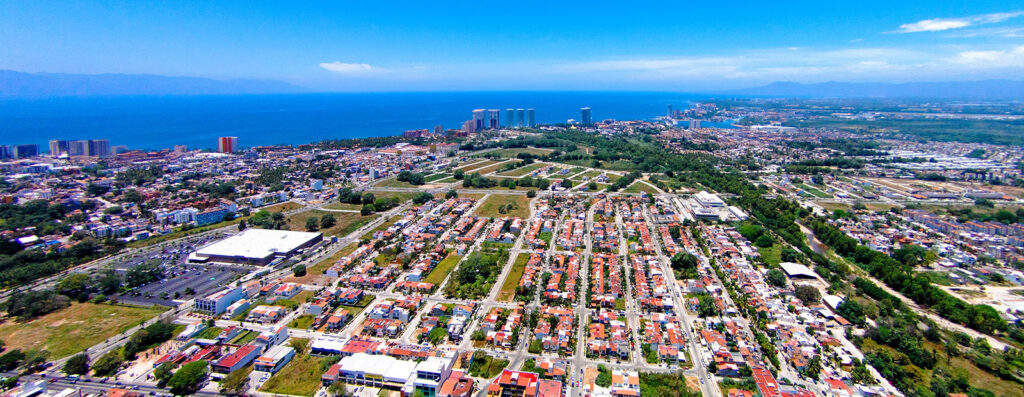 Fluvial Vallarta & Las Gaviotas Neighborhood