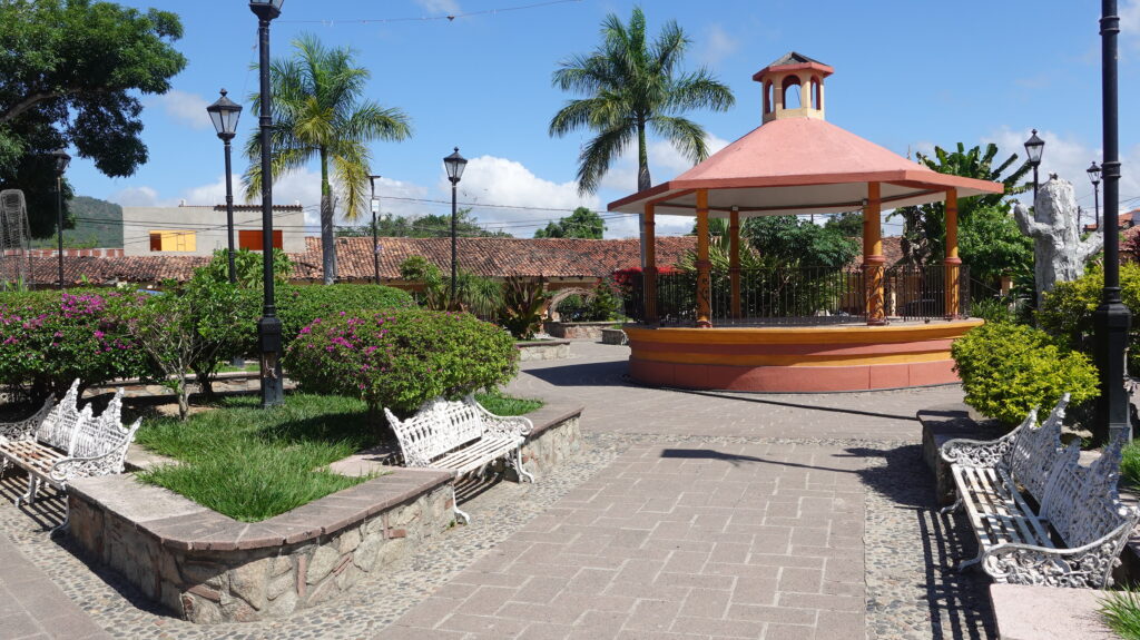 El Tuito hidden treasure