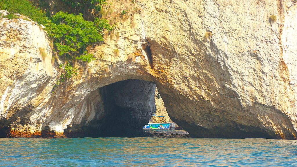 Los Arcos Marine Park Reserve Puerto Vallarta