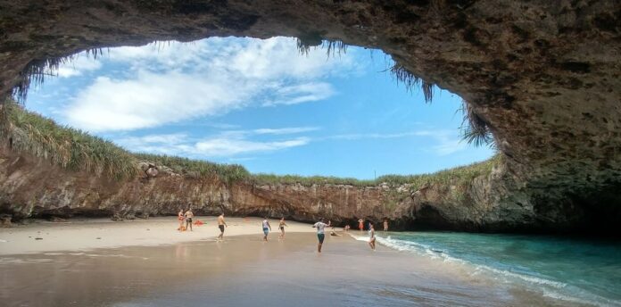 Marietas Islands Riviera Nayarit , Nayarit